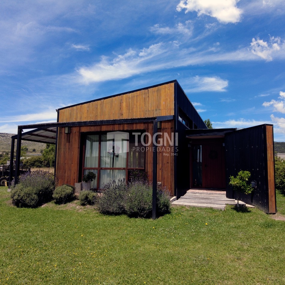 VENTA EXCELENTE CASA.... IMPERDIBLE !