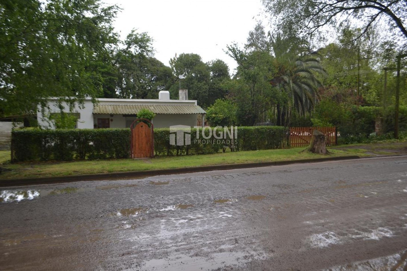 VENTA EN SAN AGUSTIN. VIVIENDA + COMERCIO!