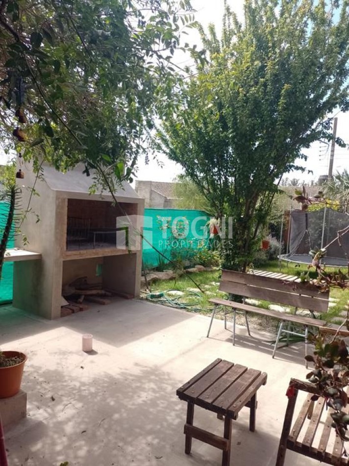 VENTA/PERMUTA HERMOSA CASA ZONA EL CRUCE...BALCARCE