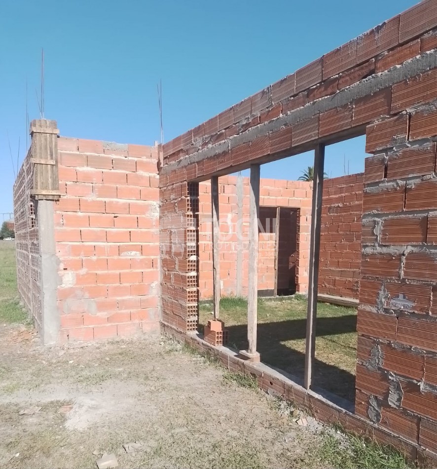 VENTA 1 HECTAREA + CONSTRUCCION EN SAN AGUSTIN !!