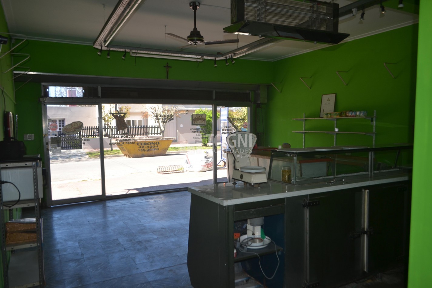 VENTA LOCAL