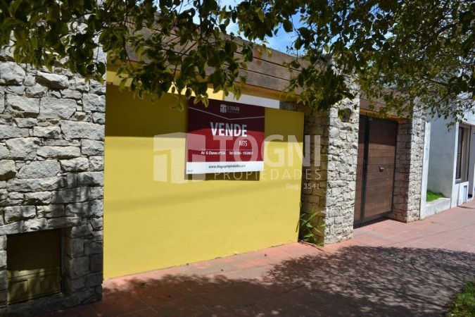 VENTA CASA LUMINOSA 