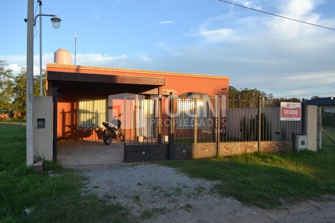 VENTA CASA PARA ENTRAR A VIVIR!! BALCARCE