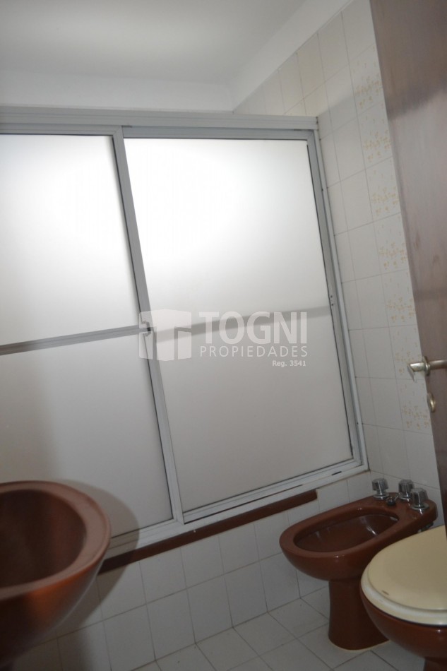 VENTA DUPLEX 5 AMBIENTES CENTRO!! BALCARCE